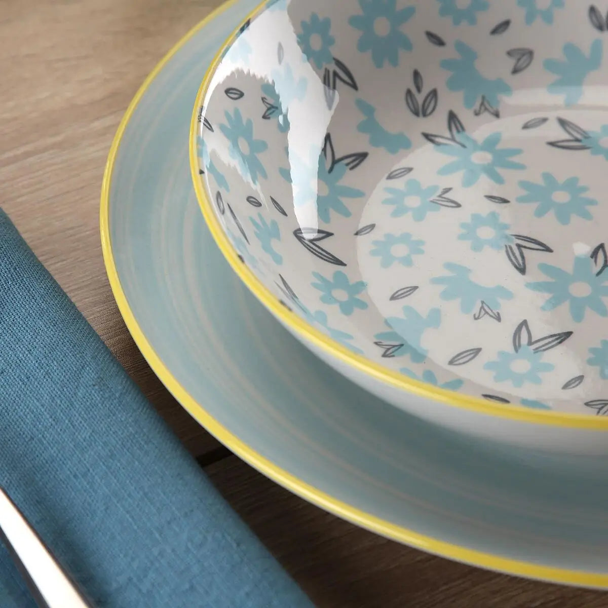 Assiettes Versa BREEZE  Bleu Porcelaine 18 Pièces - MAMM®