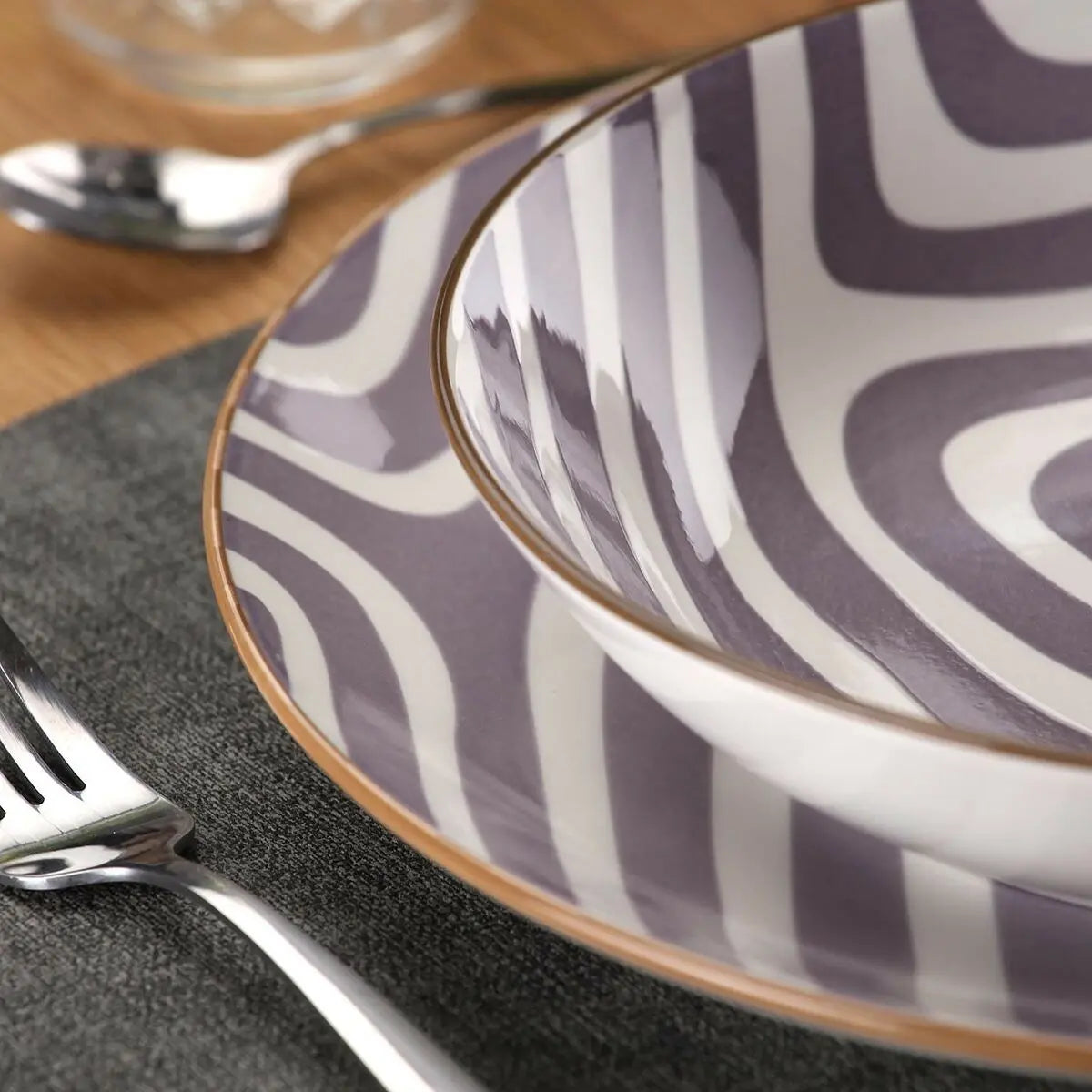 Assiettes Versa Denali Gris Porcelaine - MAMM®