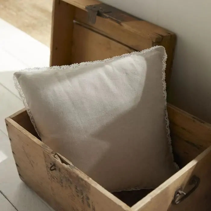 Coussin - TODAY - CHARME - Chambray x Dentelle Berenice - 40 x 40 cm Mamm
