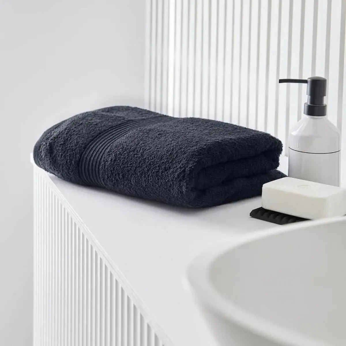 Serviette de toilette TODAY Blue marine 90 x 150 cm Mamm